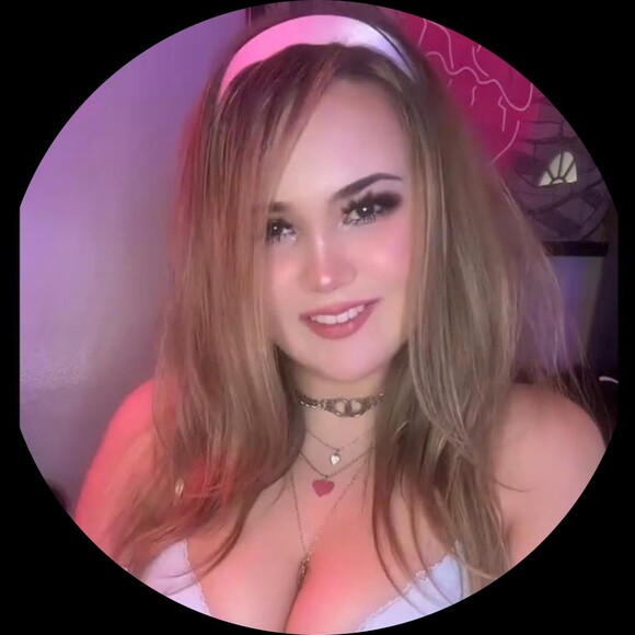 cutebutfocused